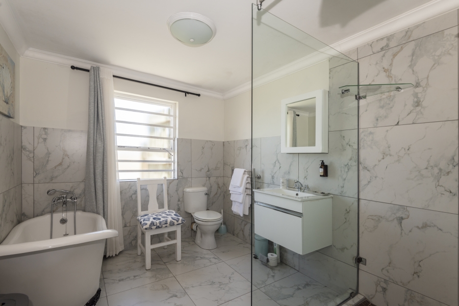 7 Bedroom Property for Sale in Jacobsbaai Western Cape